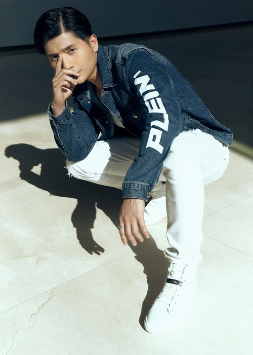 Lâm Bảo Châu bỏ ngoài tai những bình luận trái chiều từ cư dân mạng về chuyện yêu Lệ Quyên.