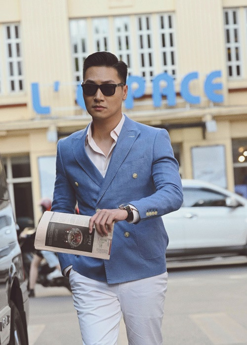 Cuộc sống xa hoa của “Shark Long” Mạnh Trường Cuoc song xa hoa cua “Shark Long” Manh Truong