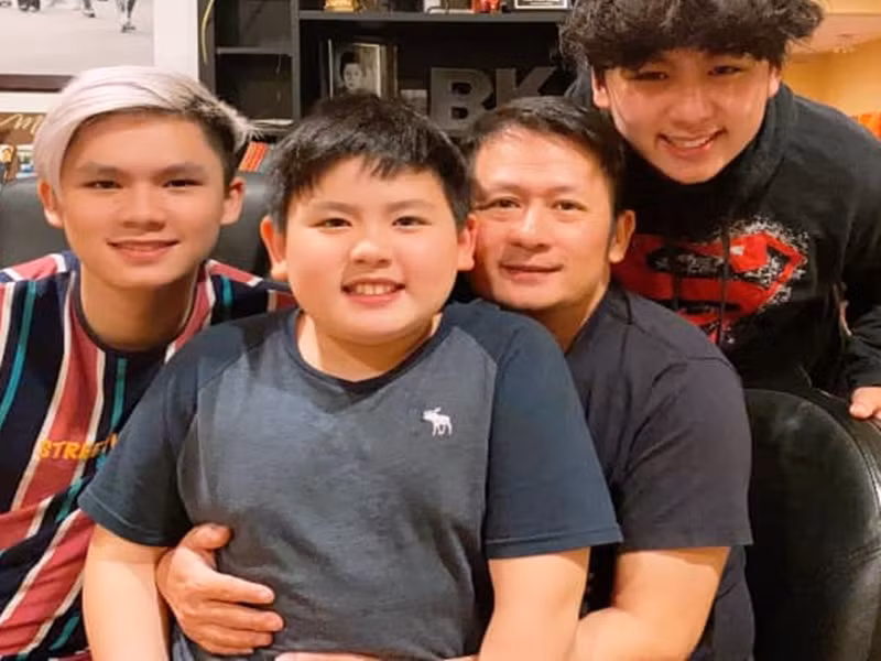 Bằng Kiều trợ cấp cho Beckam, Colin và Kenzi 2 tỷ mỗi năm.