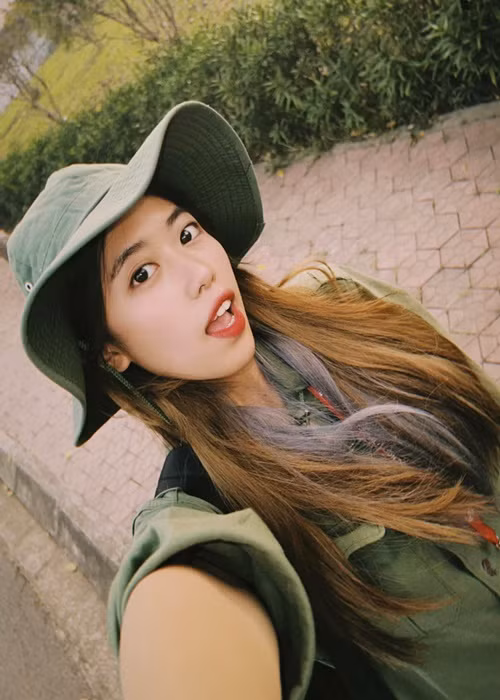 Thí sinh giành vé vàng ở Vietnam Idol 2023 có đời thường giản dị. Ảnh: FBNV.