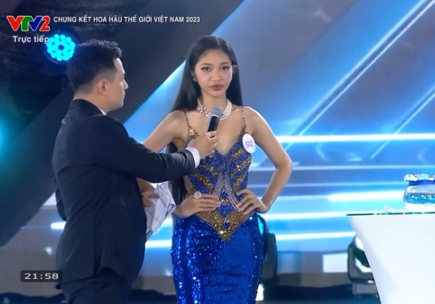 Huynh Tran Y Nhi dang quang Hoa hau The gioi Viet Nam 2023-Hinh-9