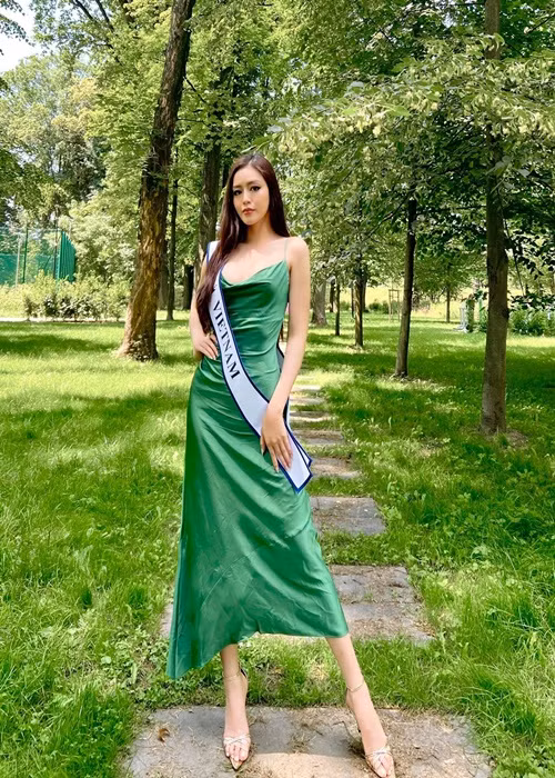 Đoạt danh hiệu Á hậu 4 Miss Supranational 2023, Đặng Thanh Ngân vô cùng xúc động và biết ơn bản thân luôn cố gắng.