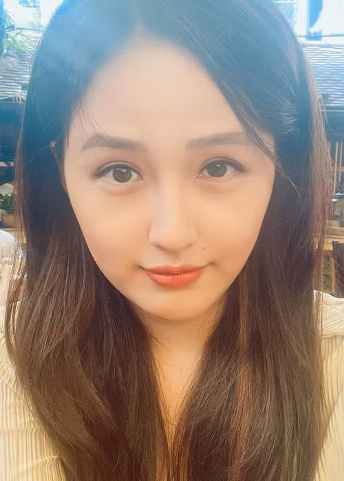 Nhan sac Hoa hau Mai Phuong Thuy khi tang len 71kg