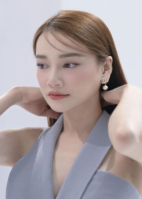 Trường Giang hiện tại nhận ít show hơn trước để có thêm thời gian chăm sóc Nhã Phương. Ảnh: FBNV.