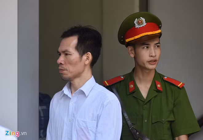 Dai an OceanBank: Dang thuong tien sy, luat su ra vanh mong ngua