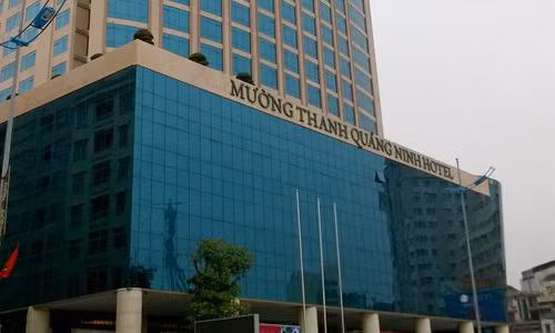 Chuyen quan Quang Ninh “bo do” KS Muong Thanh: Tien la tien la phat!