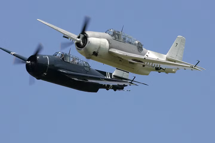 Những chiếc máy bay cổ như thế này hiện được một số nhóm người Mỹ yêu thích sưu tầm và trình diễn tại các sự kiện hàng không.