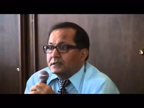 Sau một đêm được bác sĩ cho dùng một số loại thuốc nhưng không có hiệu quả, bác sĩ Rajiv được đưa vào phòng phẫu thuật. Khi đang ở trong ca phẫu thuật nguy hiểm đến tính mạng, bác sĩ Rajiv có trải nghiệm "hồn lìa khỏi xác".