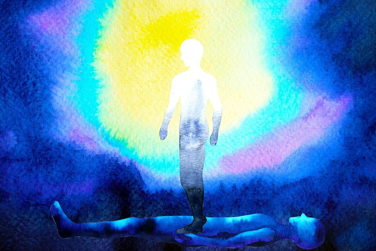 Câu chuyện của ông Rajiv là một trong những câu chuyện thú vị nhưng không kém phần bí ẩn về trải nghiệm cận tử hay còn gọi "chết đi sống lại". Đến nay, khoa học vẫn chưa thể chứng minh những mô tả về thiên đường của ông Rajiv và những trường hợp tương tự có chính xác hay không. Mời độc giả xem video: Bệnh nhân sống lại khi gia đình chuẩn bị lo hậu sự. Nguồn: VTC14.