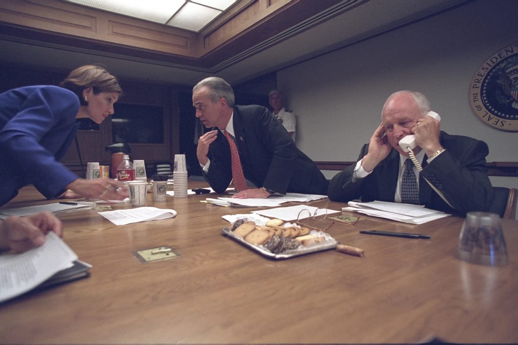 Căn hầm này từng được giới chức cấp cao Mỹ sử dụng trong vụ khủng bố ngày 11/9/2001. Kể từ đó, không có dấu hiệu cho thấy hầm trú ẩn này được sử dụng lại cho đến ngày 29/5 vừa qua.