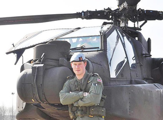 Hoàng tử Harry của Hoàng gia Anh gia nhập trung đoàn Household Cavalry vào năm 2006.