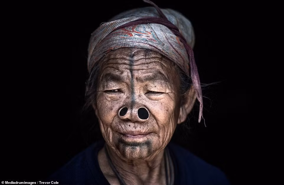 Cuoc song cua bo toc san dau nguoi cuoi cung tren Trai dat