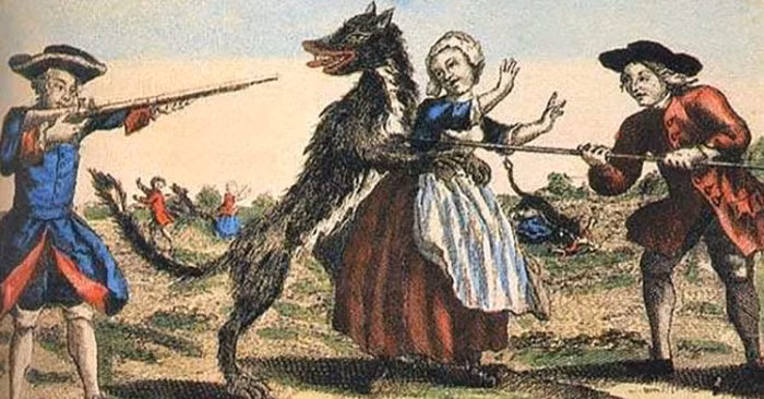 Theo lời kể của một số nhân chứng, quái thú bí ẩn có hình dáng giống một con sói, lông màu xám và móng vuốt sắc nhọn.