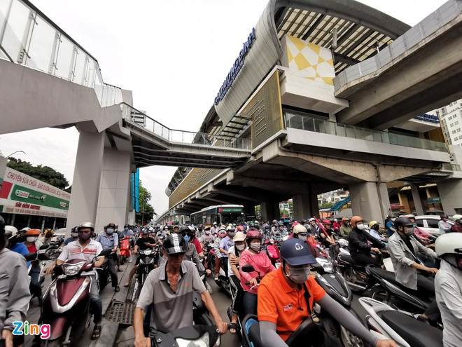 Tong thau duong sat Cat Linh doi them 50 trieu USD van hanh he thong-Hinh-2