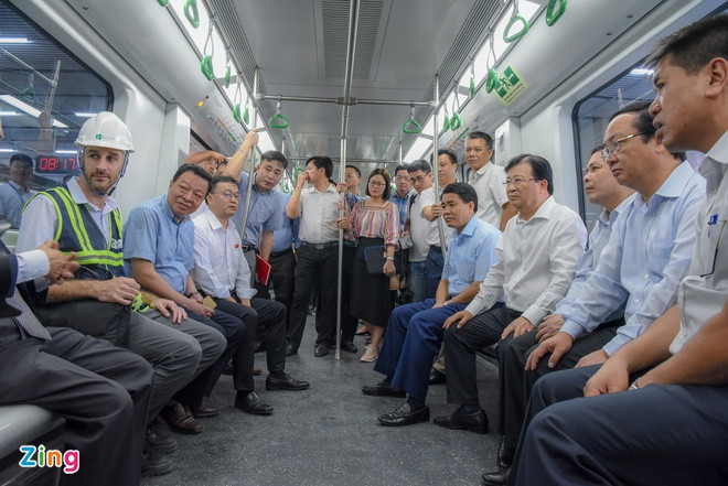 Tong thau duong sat Cat Linh doi them 50 trieu USD van hanh he thong