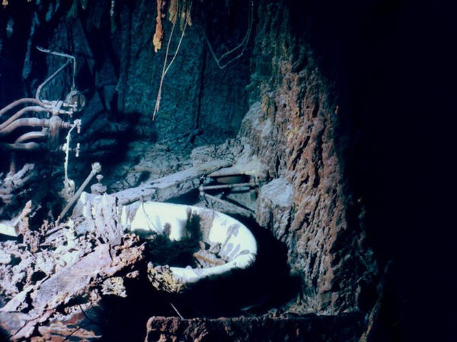 Nhờ chiếc máy này, người điều khiển tàu Titanic gửi lời cầu cứu bằng mã Morse sau khi tàu Titanic đâm vào núi băng trôi cách đây 108 năm.