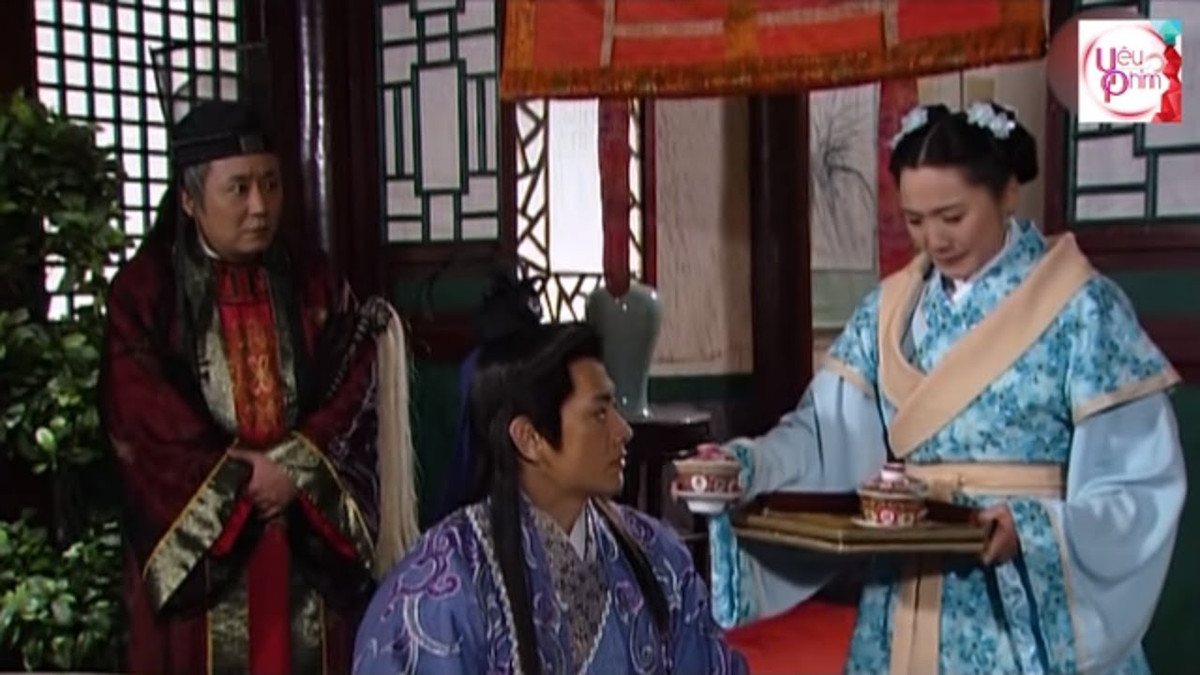 Thêm nữa, cưới được công chúa không phải là điều hạnh phúc mỹ mãn. Bởi lẽ, phò mã và tất cả thành viên trong gia đình vẫn phải giữ lễ quân - thần với con gái vua.