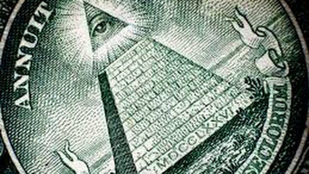 Dù vậy, một số ý kiến cho rằng, hội kín Illuminati không xóa sổ hoàn toàn vào năm 1784 mà vẫn âm thầm hoạt động cho đến nay.