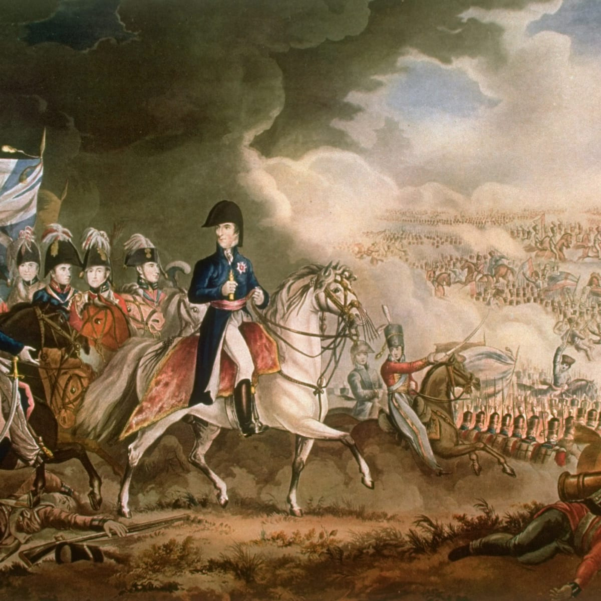 Trong trận chiến này, Napoleon mắc phải sai lầm lớn dẫn đến đại bại là trì hoãn đến trưa mới ra lệnh tấn công. Hoàng đế Pháp làm như vậy để chờ mặt đất khô ráo.