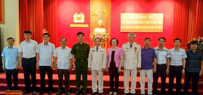 Bo Cong an bo nhiem Giam doc Cong an tinh Yen Bai-Hinh-3