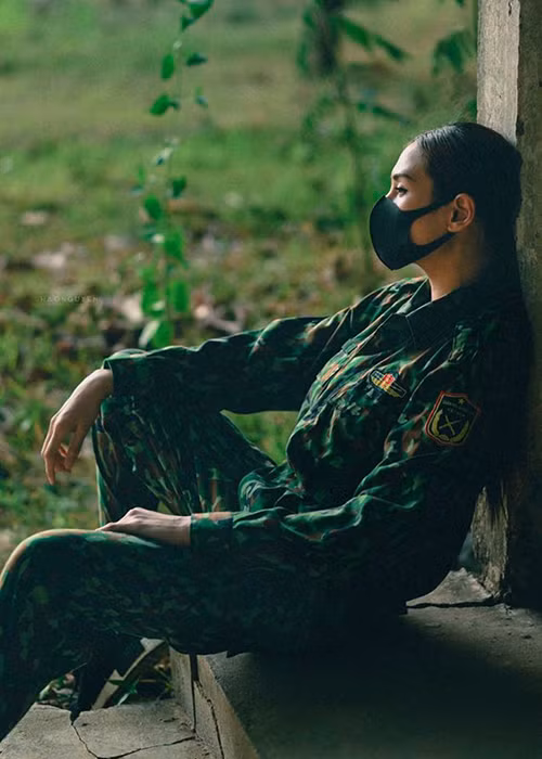 Chân dài 8x cho biết đây là bộ ảnh chất chứa nhiều kỷ niệm của cô.