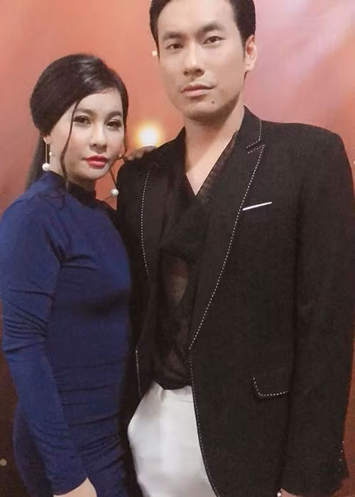 Một số người cho rằng, sau scandal tình ái với An Nguy, Kiều Minh Tuấn có lẽ không muốn đời tư bị khán giả bàn tán một lần nữa.