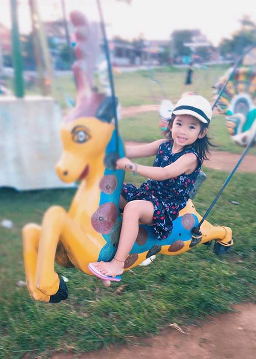 Từ Mỹ, Phùng Ngọc Huy vẫn luôn theo dõi con gái.