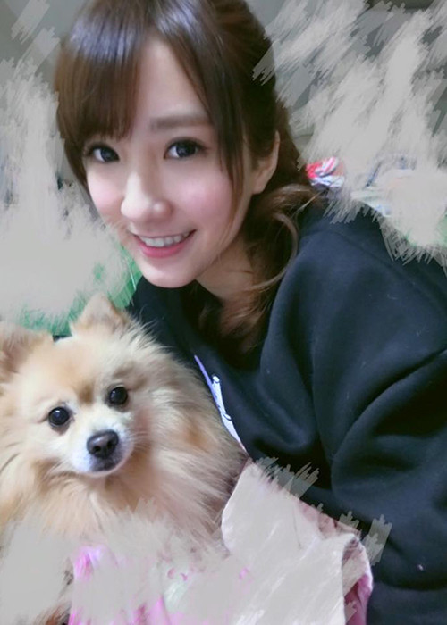 Vu Đại Mộng còn được các nam sinh trong trường đại học gọi bằng danh xưng “tiên nữ”, “người tình trong mộng”.