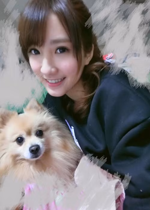 Vu Đại Mộng còn được các nam sinh trong trường đại học gọi bằng danh xưng “tiên nữ”, “người tình trong mộng”.