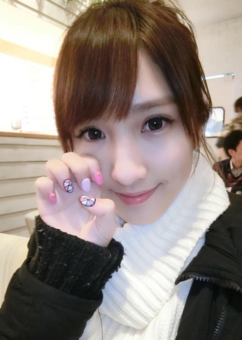 Vô tình trở thành người thứ ba, Vu Đại Mộng vô cùng đau khổ. Cô quyết định sang Mỹ du học.