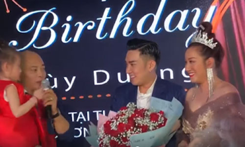 Ca si Quang Ha “muon” Duong Nhue de ham nong ten tuoi?-Hinh-2