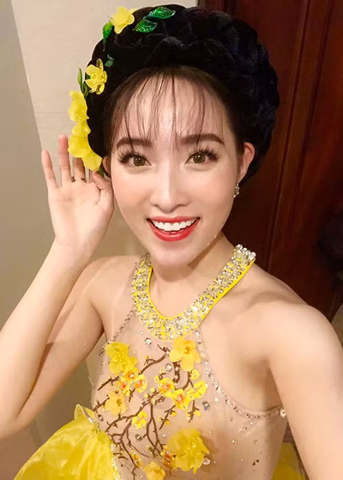 Nữ diễn viên phim “Nhà trọ Balanha” sở hữu vẻ đẹp tươi trẻ, tràn đầy sức sống.