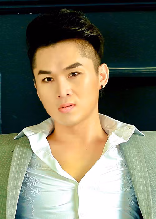 Ngoai Quang Ha, Du Thien con sao nao quen biet vo chong Duong “Nhue”?-Hinh-4