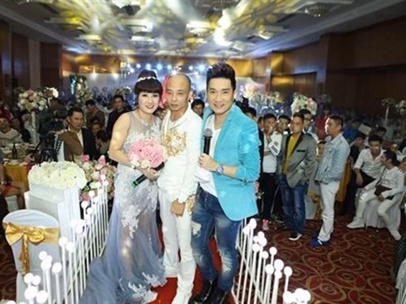 Ngoai Quang Ha, Du Thien con sao nao quen biet vo chong Duong “Nhue”?-Hinh-2