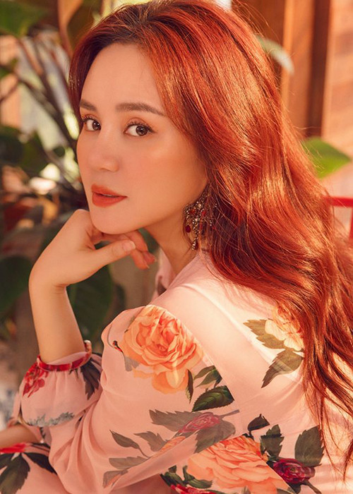 Sau khi Vy Oanh lên tiếng, Phùng Ngọc Huy lần đầu có chia sẻ về Mai Phương và bé Lavie. Theo nam ca sĩ, anh không thể tiếp tục giữ im lặng vì có nhiều luồng thông tin trái chiều. Trước chia sẻ này của Phùng Ngọc Huy, một số cư dân mạng cho rằng Vy Oanh đu bám chuyện của Phùng Ngọc Huy - Mai Phương để gây chú ý.