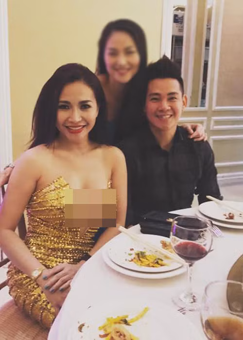 Trước sự tấn công của cư dân mạng quá khích, Đan Kim tỏ ra khá mệt mỏi. Nữ ca sĩ hải ngoại khẳng định cô không muốn nổi tiếng vì những thị phi như thế này. Tuy nhiên, antifan vẫn ném đá tình tin đồn của Phùng Ngọc Huy khiến cô phải bức xúc đáp trả.