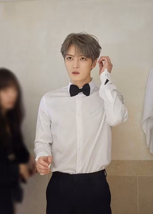 Scandal nói dối mắc COVID-19 khiến hình ảnh Kim Jae Joong xấu đi trong mắt người hâm mộ.