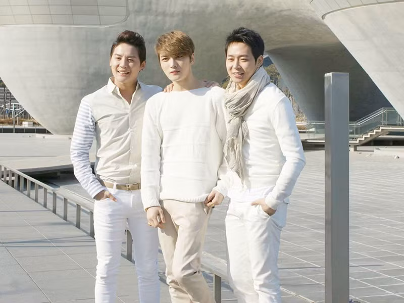 Sau khi thắng kiện, Jae Joong, Yoochun và Junsu thành thành lập nhóm JYJ.