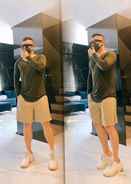 Khắc Tiệp mới đây cho biết, việc cách ly cũng như các dự tính công việc tạm hoãn lại vì COVID-19 khiến anh thiệt hại 500 triệu đồng.