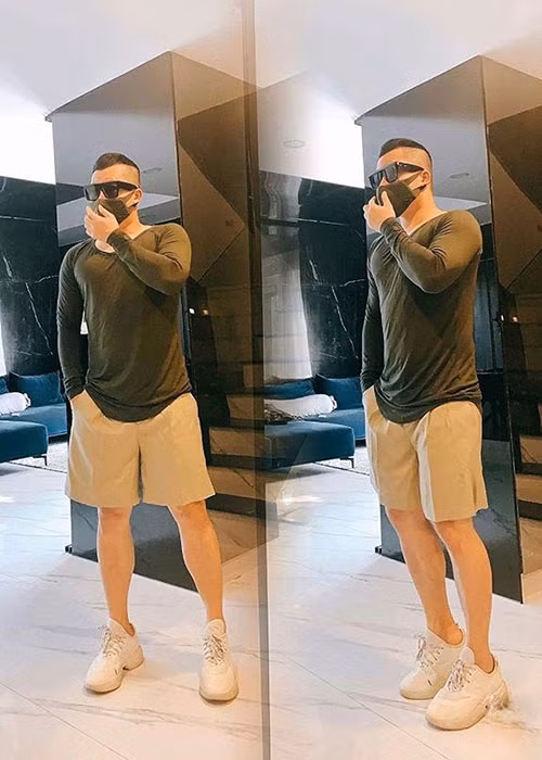 Khắc Tiệp mới đây cho biết, việc cách ly cũng như các dự tính công việc tạm hoãn lại vì COVID-19 khiến anh thiệt hại 500 triệu đồng.