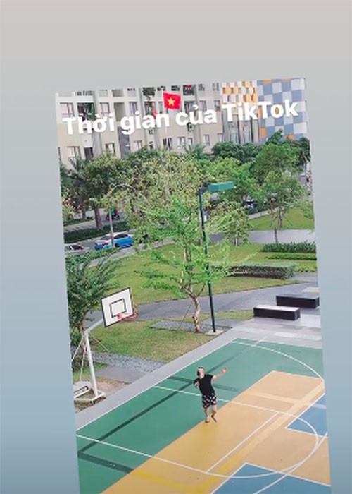 Khắc Tiệp tỏ ra bình thản đón nhận mọi thứ trong thời gian cách ly xã hội.