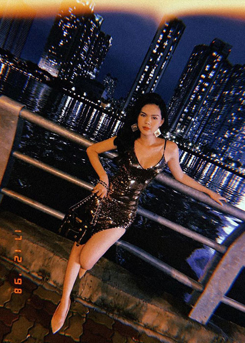 Cô từng đóng phim "Kén mẹ chồng", "Trả em kiếp này", "Yêu em anh chạm vào đâu", "Báo thù", "Chuông gió"...