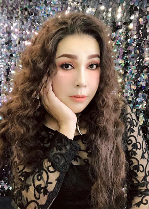 Sau đó, Lê Duy yêu một chàng trai kém gần 20 tuổi, đẹp trai, người Hà Nội, gia đình giàu có. Thế nhưng, ít lâu sau, cô lại xác nhận độc thân. Ảnh: Thế giới trẻ