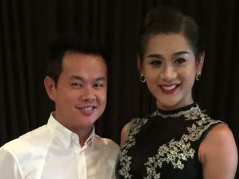 Tháng 8/2015, Lâm Khánh Chi tiết lộ cô đang yêu Kenny Thắng. Thế nhưng vừa công khai mối quan hệ mới, nữ ca sĩ chuyển giới tuyên bố chia tay bạn trai Việt kiều này. Ảnh: Người đưa tin