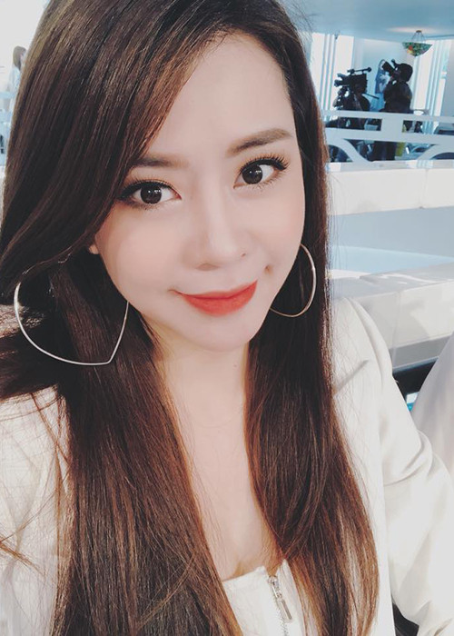 Khi cưới Anh Tài - diễn viên phim "Luật trời", Ngọc Ánh bị nhiều đồng nghiệp trêu ghẹo cưới chạy bầu nhưng nhân vật chính đều từ chối lên tiếng.