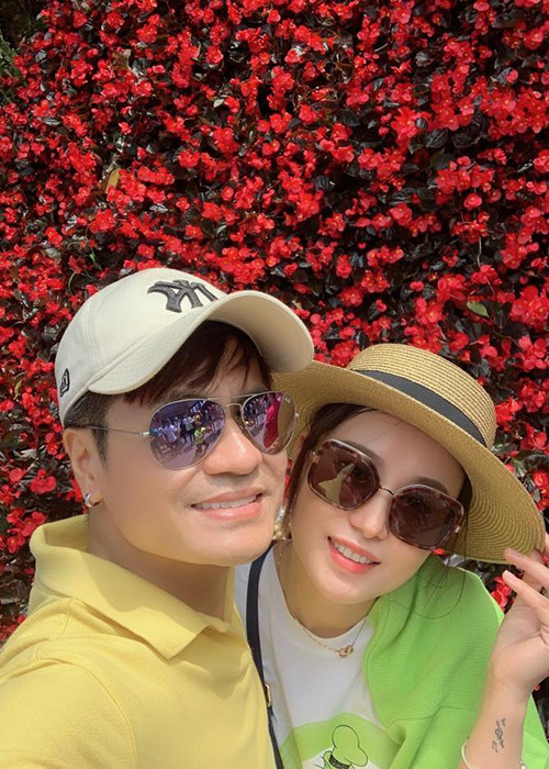 Thông tin ly hôn được Lương Gia Huy chia sẻ trên trang cá nhân. Theo nam ca sĩ, vợ chồng anh chia tay vì cái tôi quá lớn, cả hai không còn hướng về nhau nữa. Lương Gia Huy mong vợ cũ giữ mối quan hệ tốt đẹp vì con trai. Ảnh: Vietnamnet