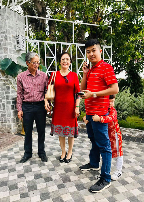 Nhật Kim Anh từng nhường chồng cũ nuôi con vì công việc lúc đó của cô chưa ổn định.