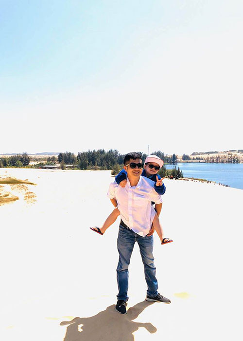 Con trai của Nhật Kim Anh và Bửu Lộc hiện còn quá nhỏ.