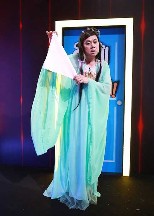 Xuân Bắc từng thốt lên rằng Chí Tài giả gái xấu mà khó ai có thể vượt qua.