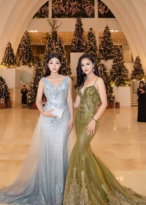 Ngoài đời, cả hai có mối quan hệ rất thân thiết.